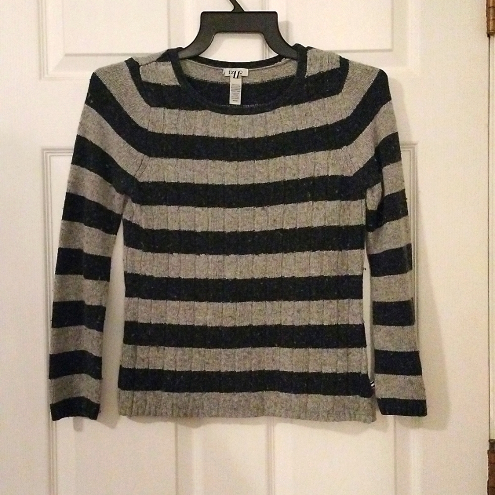 Black and gray Izod sweater, women's medium